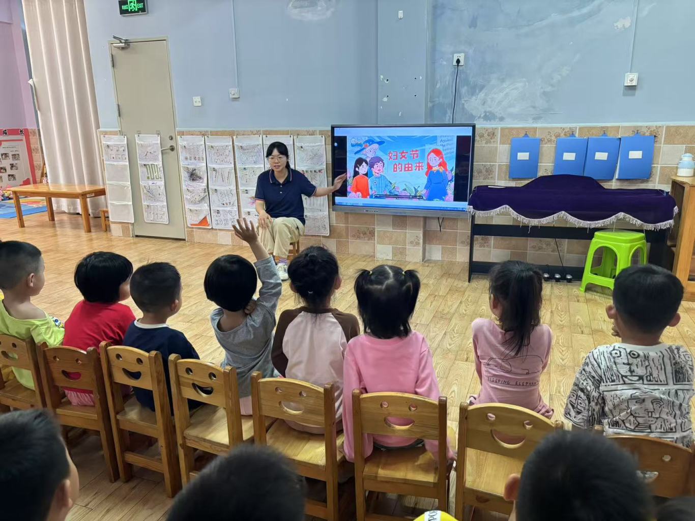 童心暖三月，濃情婦女節(jié)——?？谑徐`山鎮(zhèn)中心幼兒園南田山高分園三八婦女節(jié)主題活動(dòng)-圖片1