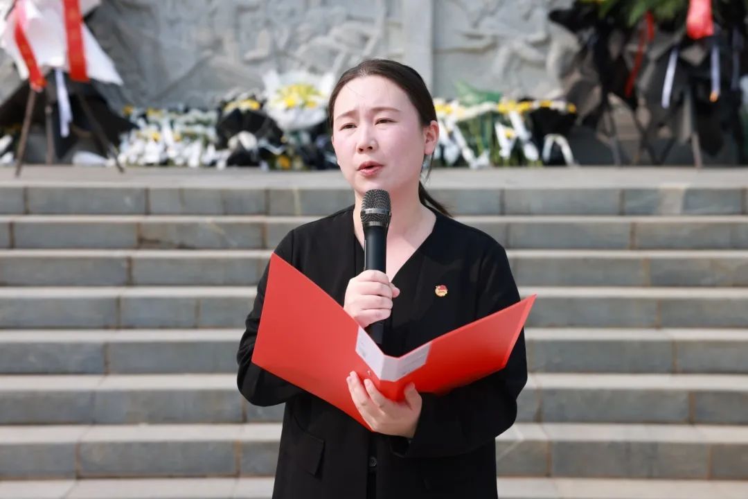 緬懷英烈承遺志 青春逐夢正當時 | ?？谏礁咧袑W清明祭英烈活動紀實-圖片2