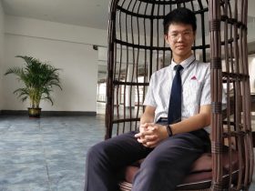 ?？谏礁咧袑W(xué)優(yōu)秀畢業(yè)生成長錄（四）——曹子銘的榜樣風采